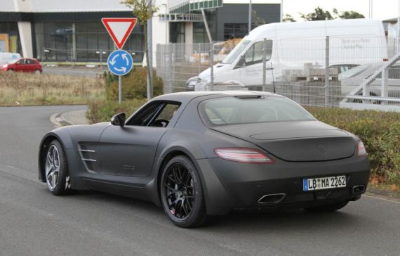 SLS AMGɫϵеع 2013