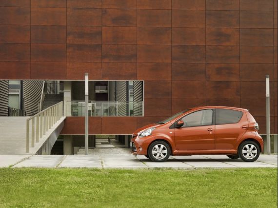 2012款丰田Aygo小改款发布 3月英国上市