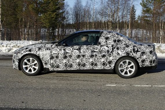 全新宝马4系双门敞篷跑车最新谍照曝光