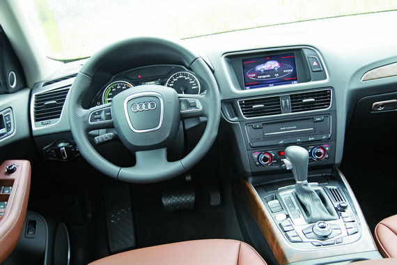 µQ5 HYBRID QUATTRO