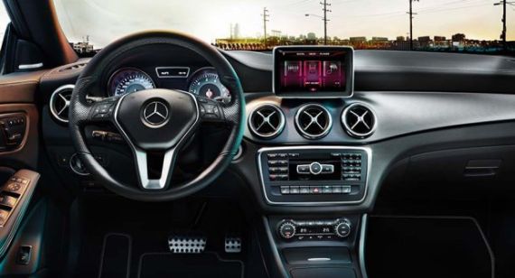 ÷����˹-����(Mercedes-Benz)CLA������Ƭ��ǰ�ع�