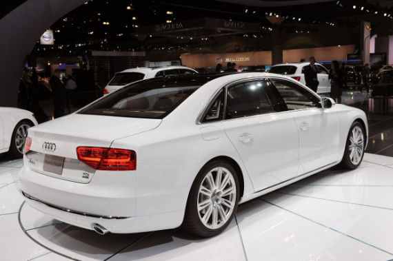 2014µ(Audi)A8L