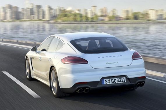 2014ʱPanamera S