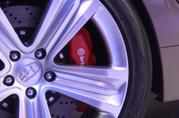 ɫײ(BREMBO)ǯ