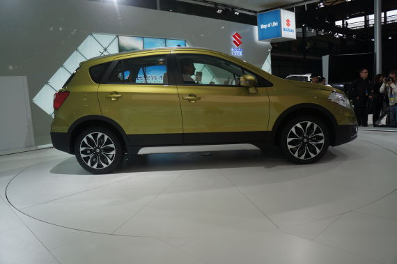 SX4 S-CROSS