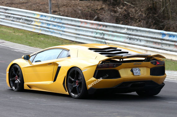 Aventador SV 4