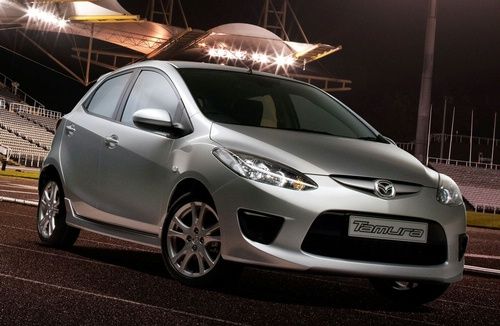 2011�����Դ�2(Mazda2)