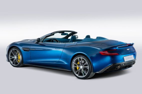 Aston Martin Vanquish Volante 19