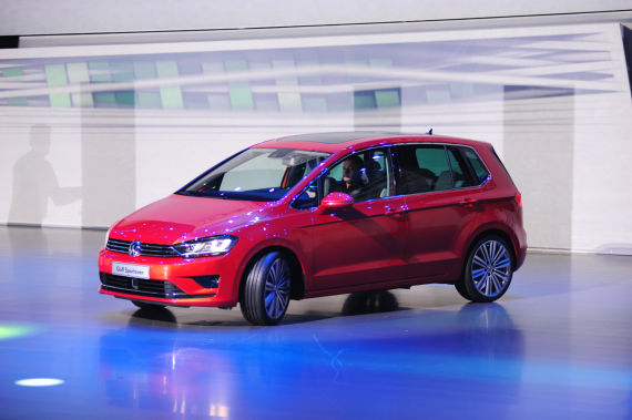 VW Golf Sportsvan concept