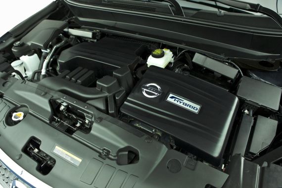 Nissan Pathfinder Hybrid 