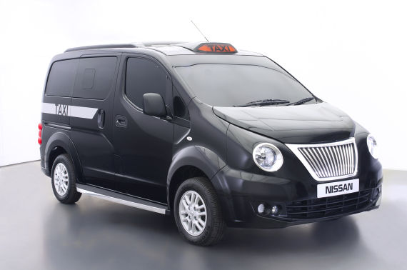 Nissan NV200 London Taxi 01