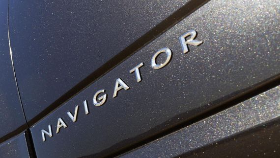 Lincoln Navigator 27