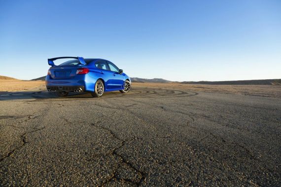 2015˹³WRX STI