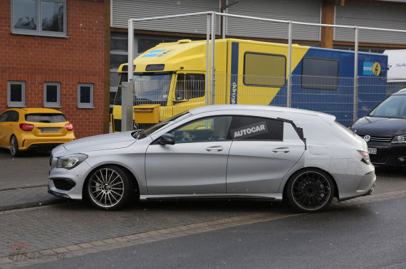 Mercedes-Benz CLA45 AMG Shooting Brake 02