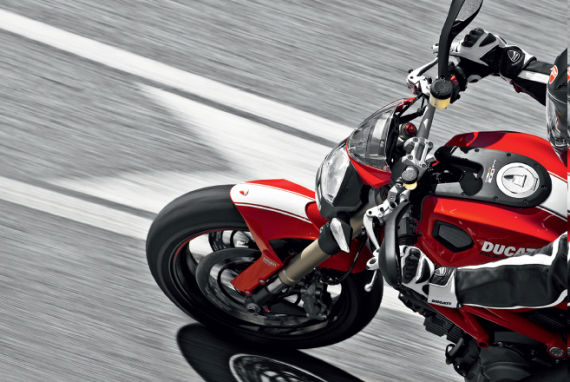 2013Ducati Monster 1100 EVO