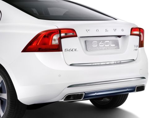 Volvo S60L Petrol Plug-in Hybrid Concept 08