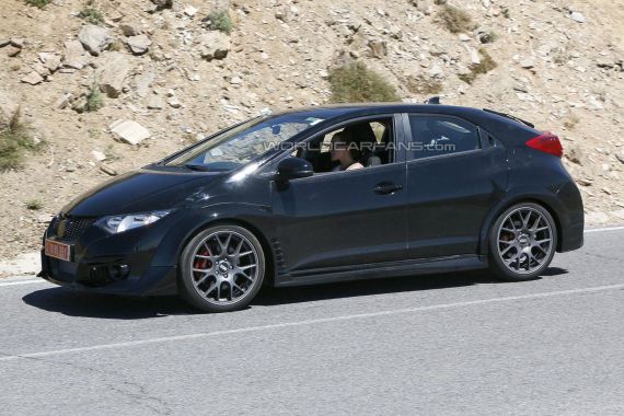 Honda Civic Type R Spy 03