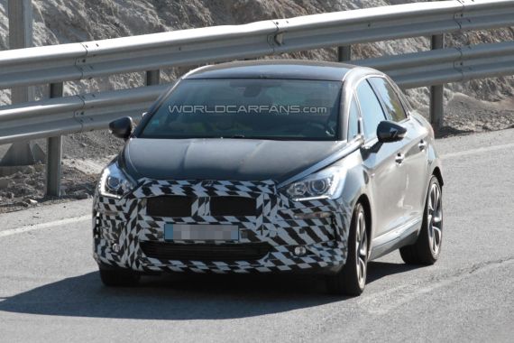 Citroen DS5 facelift Spy 01