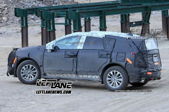 Cadillac XT5 Spy 04