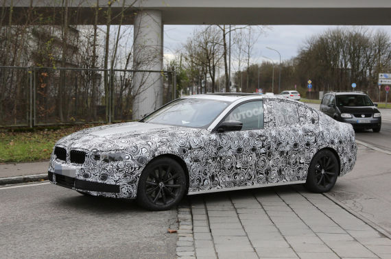 BMW 5-series Spy 03