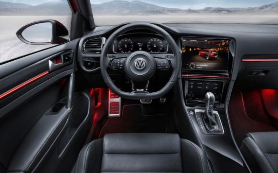 Volkswagen Golf R Touch 15