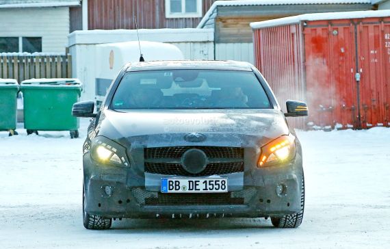 Mercedes-Benz A-Class Facelift Spy 01