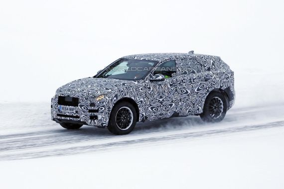 Jaguar F-Pace Spy 03