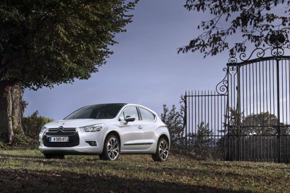 2015 Citroen DS4 10