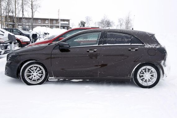 Mercedes-Benz A-Class Facelift Spy 02