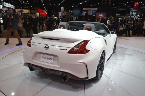 Nissan 370Z NISMO Roadster concept 02