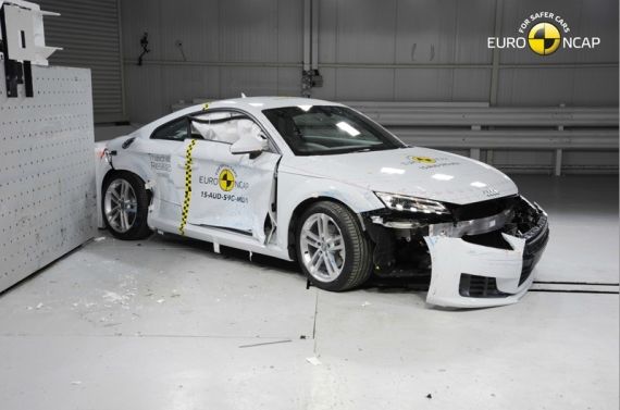 Audi TT EuroNCAP 07