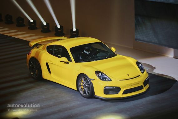 ȫ±ʱCayman GT4