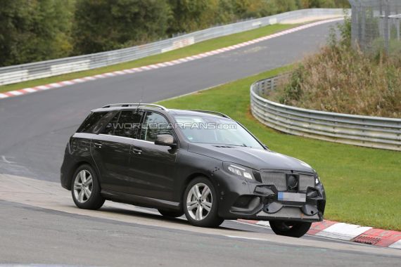 Mercedes-Benz GLE Spy 04