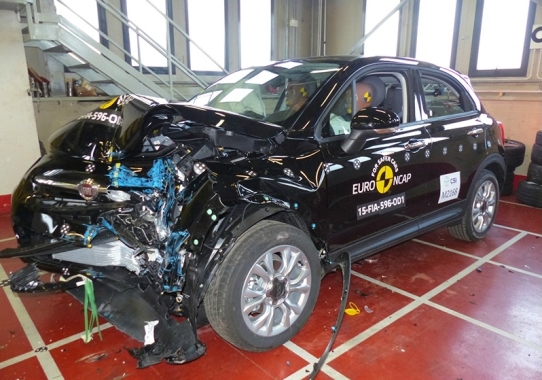 Fiat 500X EuroNCAP 05