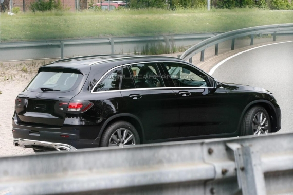 Mercedes-Benz GLC spy 03