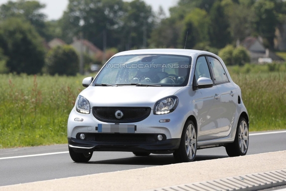 2016 Smart ForFour by Brabus spy photo _03