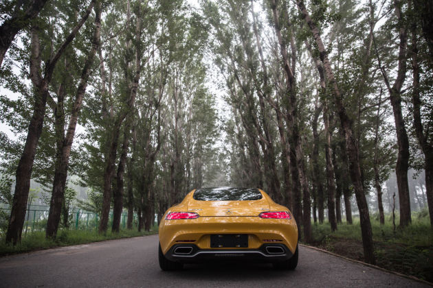 隐匿于暮光之中的夜行动物 试驾AMG GTS 隐匿于暮光之中的夜行动物 试驾AMG GTS