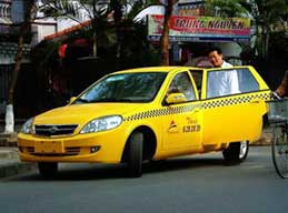 ����520���⳵����Խ�Ͻ�ͷ