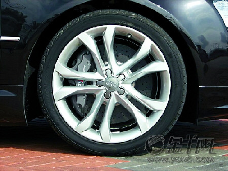 �� ��: 768292 ������
��Ӱ����: ����
�ļ���:car1201.jpg����
�ļ���С:K����
�� X ��:337 X 450����
˵��:car1201.jpg