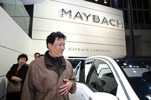 ������Ա�ƹ�ǿ�붥��������MAYBACH���ͺ���һ��