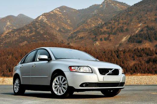 VOLVO S40 2.0