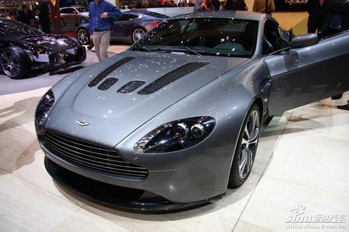 V12 Vantage