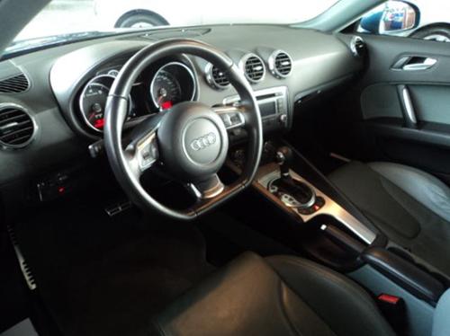 二手奥迪TT零距离接触 我的公路小钢炮