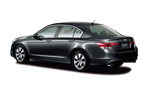 新雅阁凯美瑞玩垄断 <wbr>自主路将被阻断？