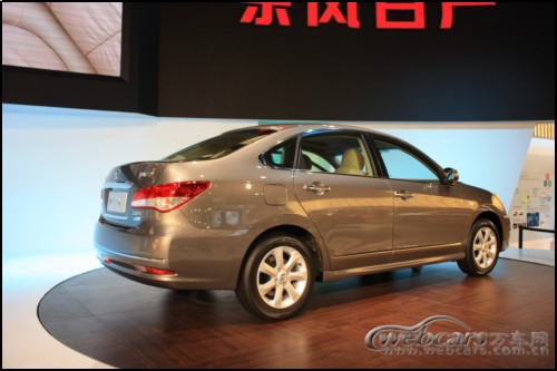 此款车型继承了以往尼桑轩逸车型优雅