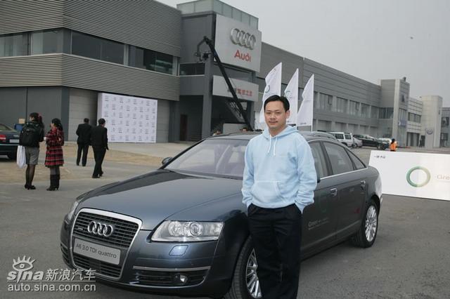 �µ���ɫ��ʻ��ݼӢѵ��Ӫ