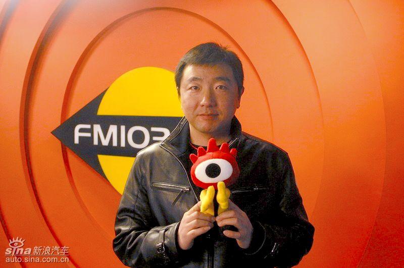 �µ���ɫ��ʻ��Ŀ��̸