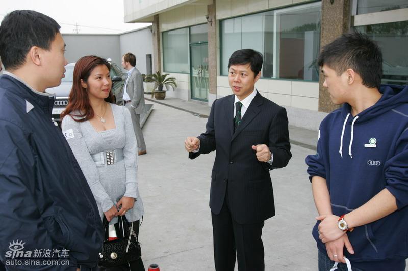 �µϡ���ɫ��ʻ-ݼӢѵ��Ӫ���Ϻ�վ����ͼƬ