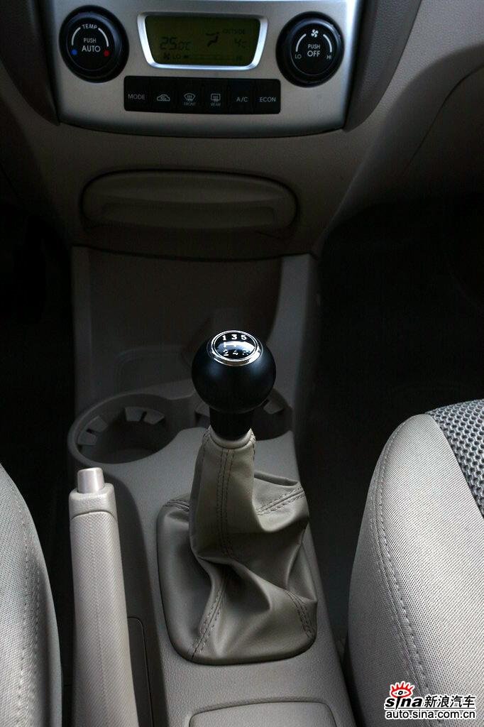 ʨ�ܶ�̬����