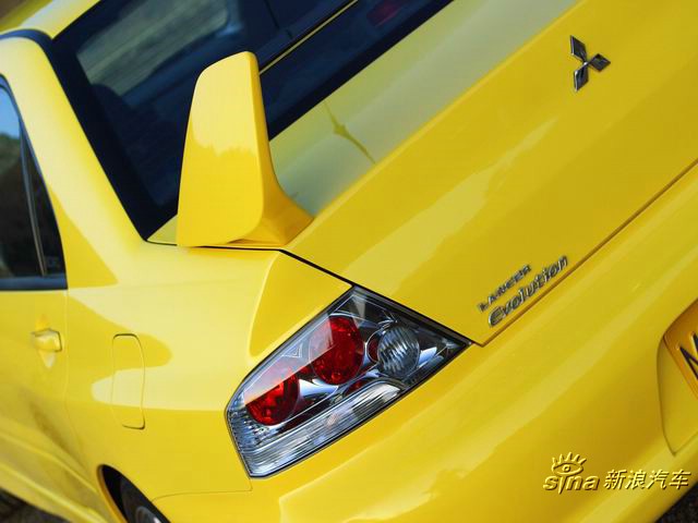 03Lancer Evolution